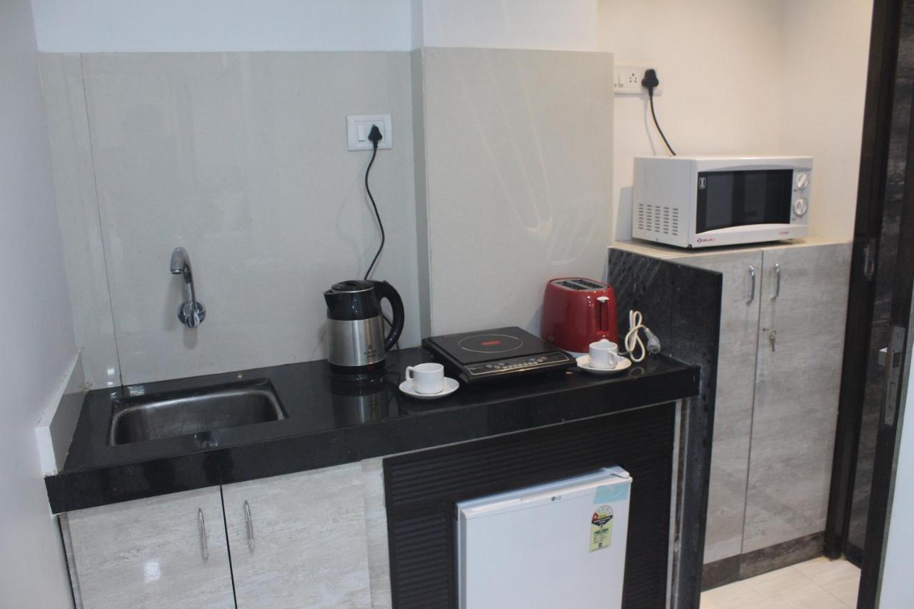 Hotel Park Inn Andheri West Mumbai Bagian luar foto